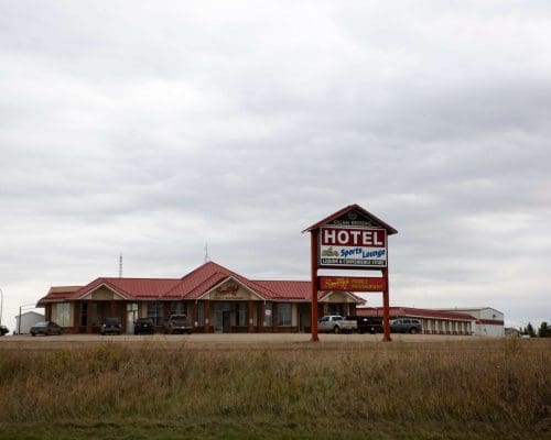 KillamKrossingHotel-Exterior2